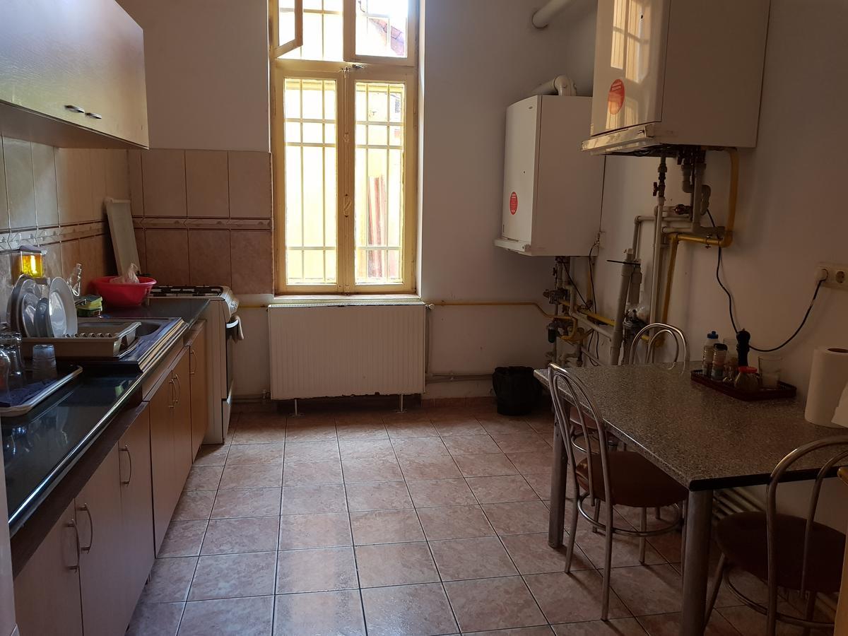 A Pousada Casa Boiereasca Craiova Exterior foto