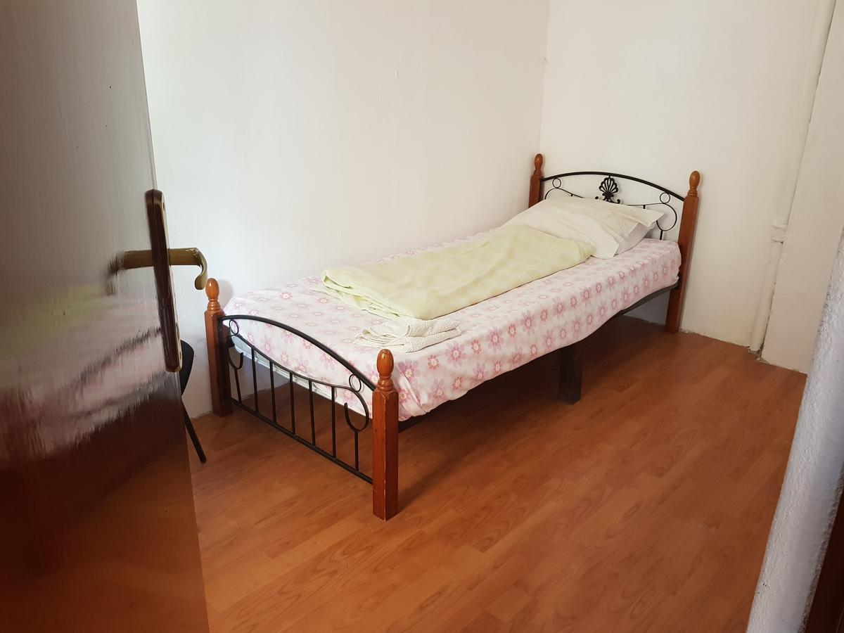 A Pousada Casa Boiereasca Craiova Exterior foto