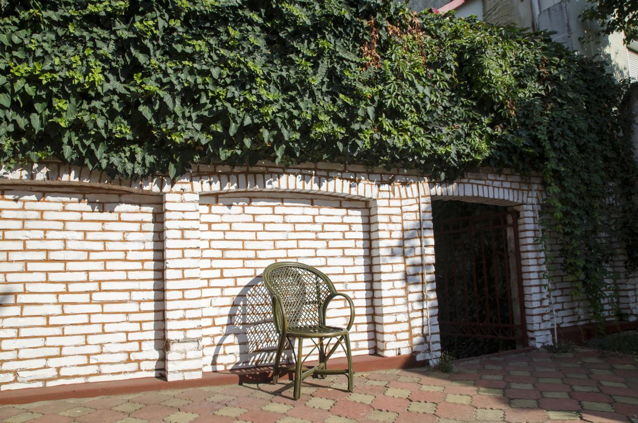A Pousada Casa Boiereasca Craiova Exterior foto
